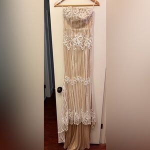 Lulu's Wedding Lace Strapless Dress